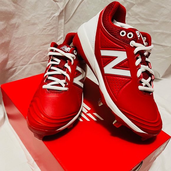 womens new balance metal softball cleats